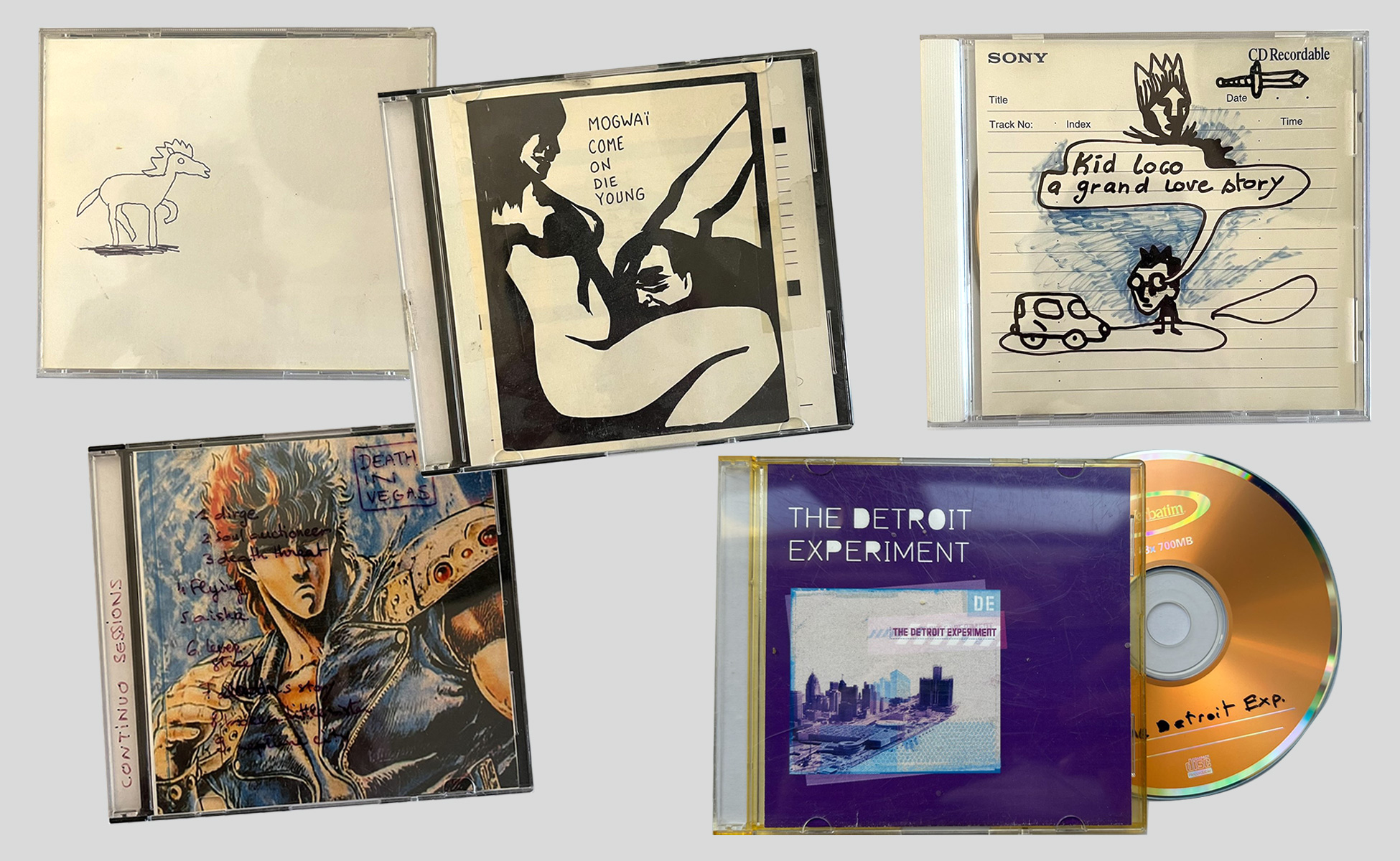 Histoire des pochettes de musique : vinyles monochromes, cassettes