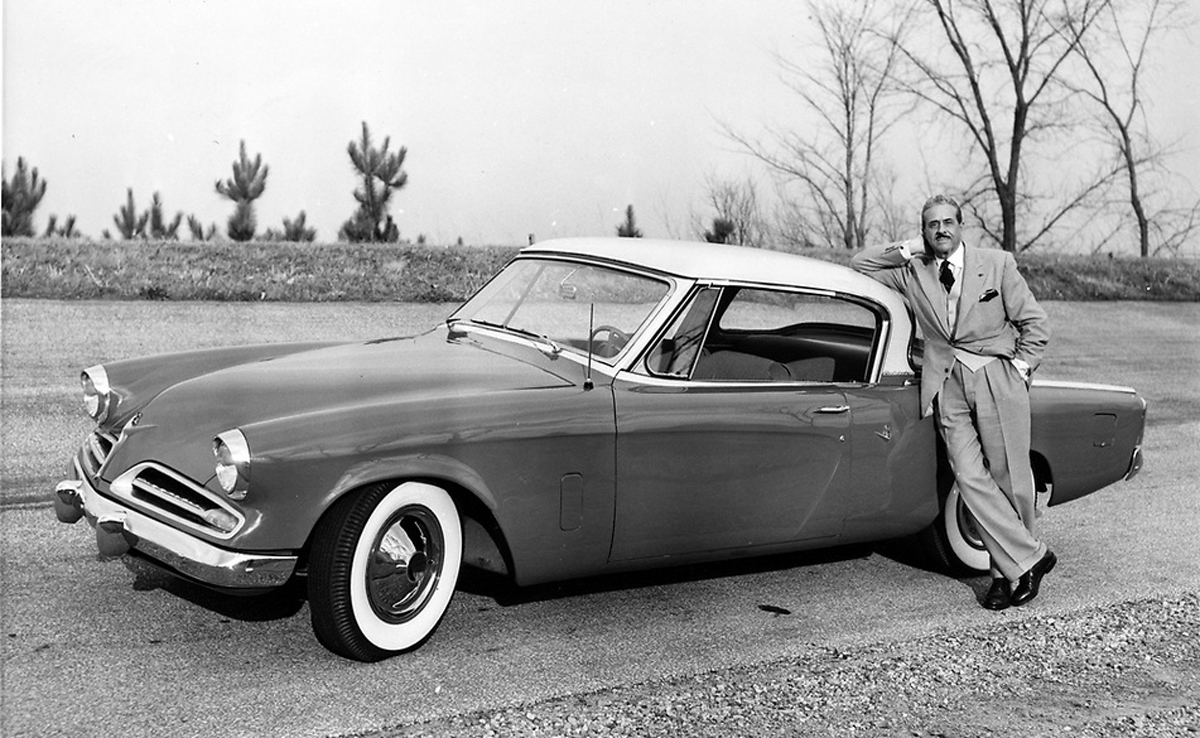 1953-Starliner-Loewy-studebaker